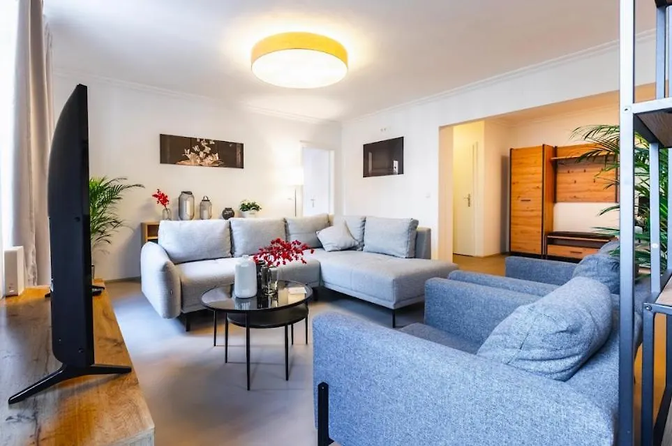 Experience Central Vienna From A Stylish And Modern Apartment contacts
